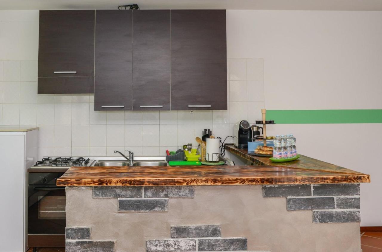 Loft Free Parking Agli Ulivi Moderno E Spazioso Peschiera del Garda Luaran gambar